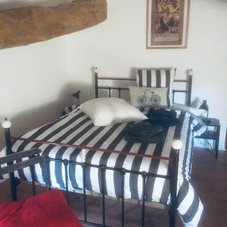 Les De Filou *